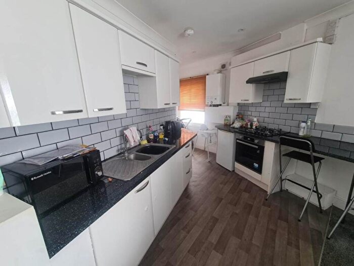 2 Bedroom End Of Terrace House To Rent In Priory Lane, , Royston, SG8