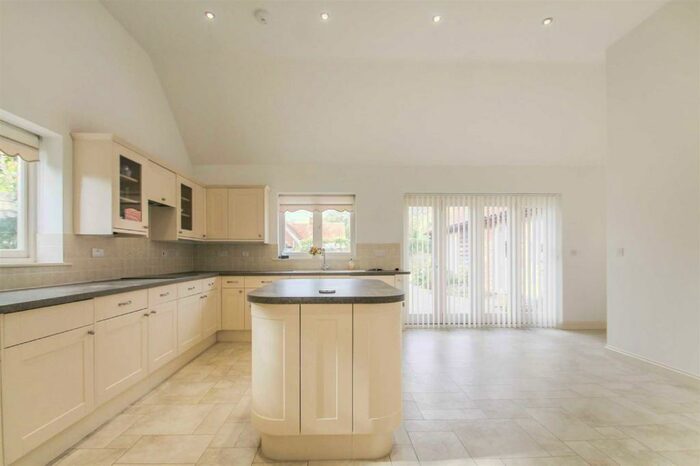 3 Bedroom Detached Bungalow For Sale In Sandye Lane, Swineshead, MK44