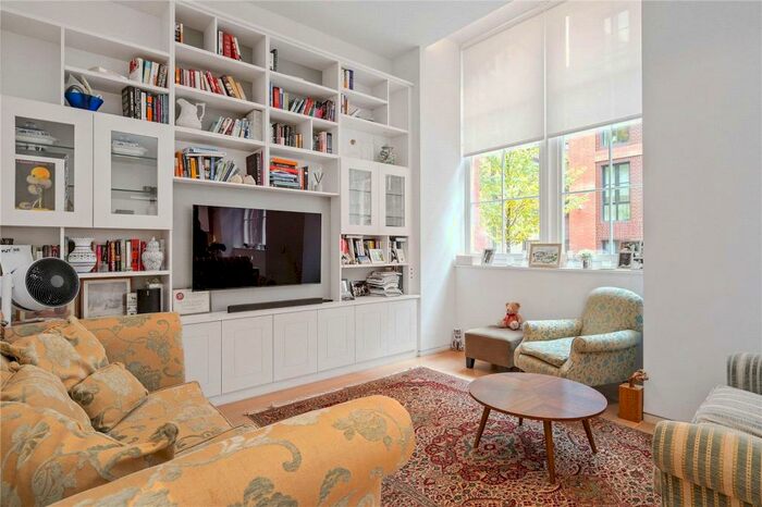 2 Bedroom Apartment To Rent In Bartholomew Close, London, EC1A