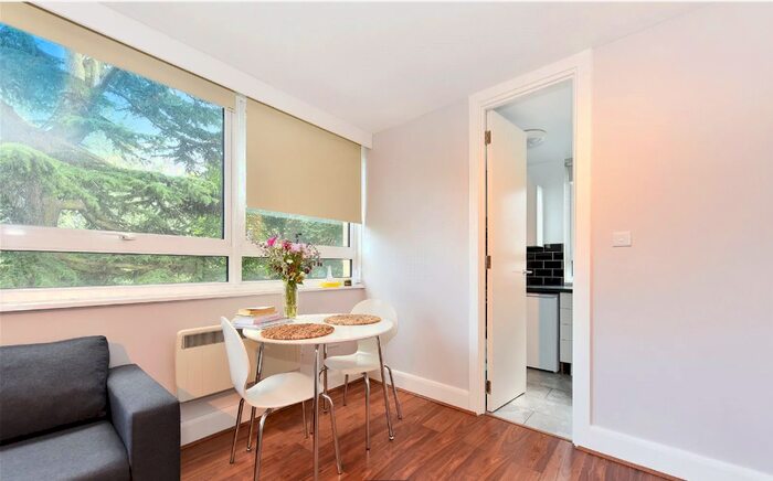 Studio To Rent In Hornsey Lane, London, N6