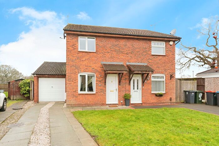 2 Bedroom Semi Detached House For Sale In Laxton Close, Great Sutton, Ellesmere Port, CH66