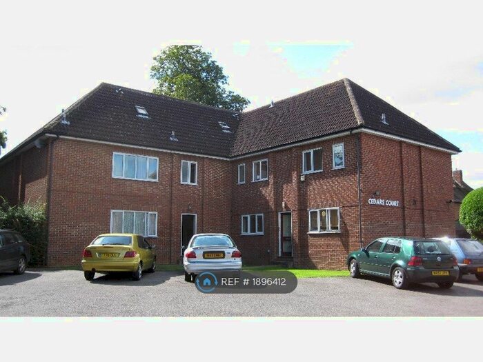 Studio To Rent In The Cedars, Guildford, GU1