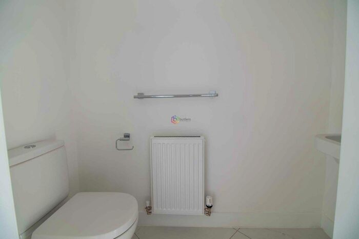 5 Bedroom Detached House To Rent In Winders Way, Treeton, Rotherham S60