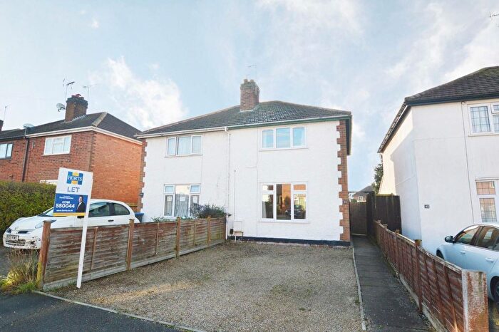 2 Bedroom Semi-Detached House To Rent In Naseby Road, Rugby, CV22