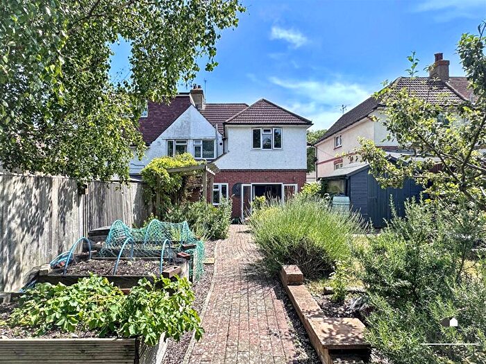 4 Bedroom Semi-Detached House For Sale In Central Avenue, Eastbourne, BN20