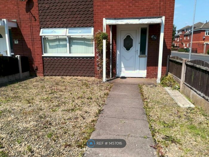 3 Bedroom End Of Terrace House To Rent In Heathfield Lane, Wednesbury, WS10