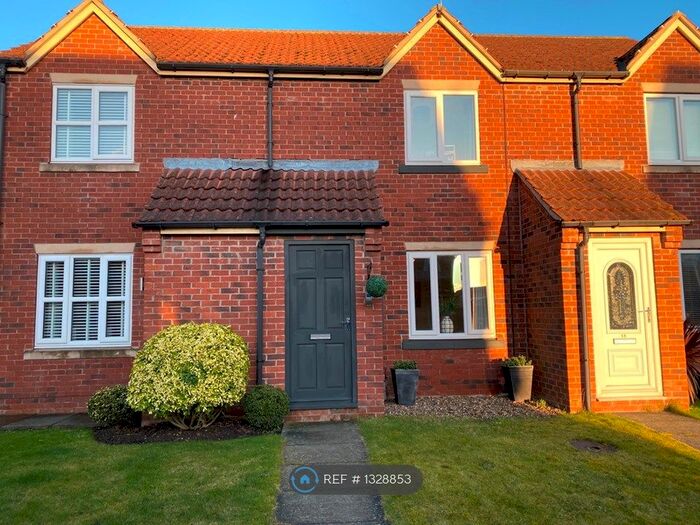 2 Bedroom Terraced House To Rent In Ferry Meadows Park, Kingswood, Hull, HU7
