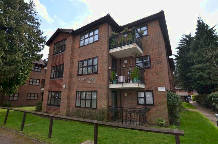 2 Bedroom Flat To Rent In Parkhill Road, Bexley, DA5