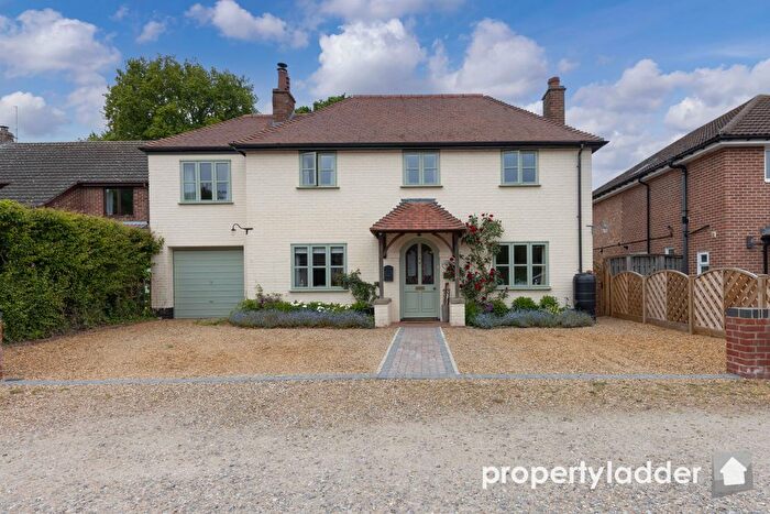 5 Bedroom Detached House For Sale In Rectory Road, Coltishall, Norwich, NR12