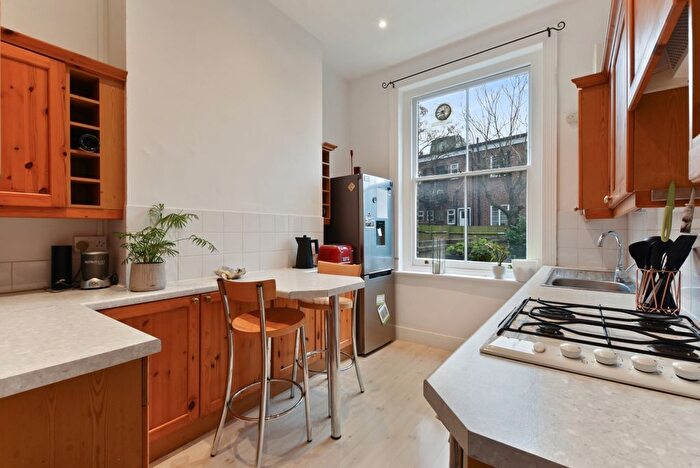 1 Bedroom Flat To Rent In Hemstal Road, London, NW6