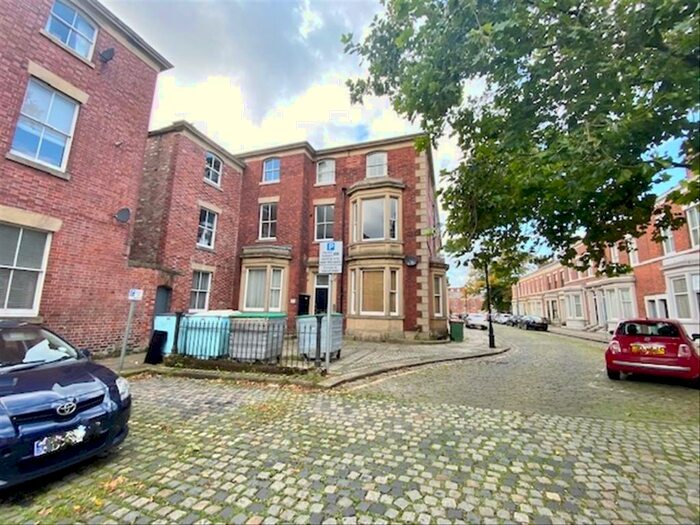 1 Bedroom Flat To Rent In Bairstow Street, Preston, PR1