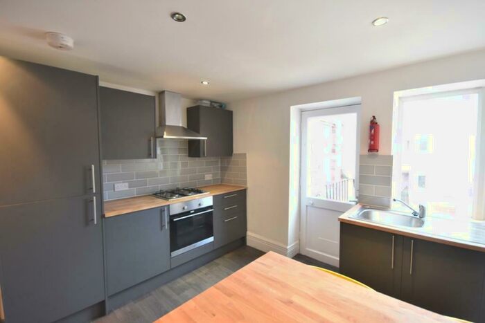 6 Bedroom Maisonette To Rent In Cavendish Place, Jesmond, NE2