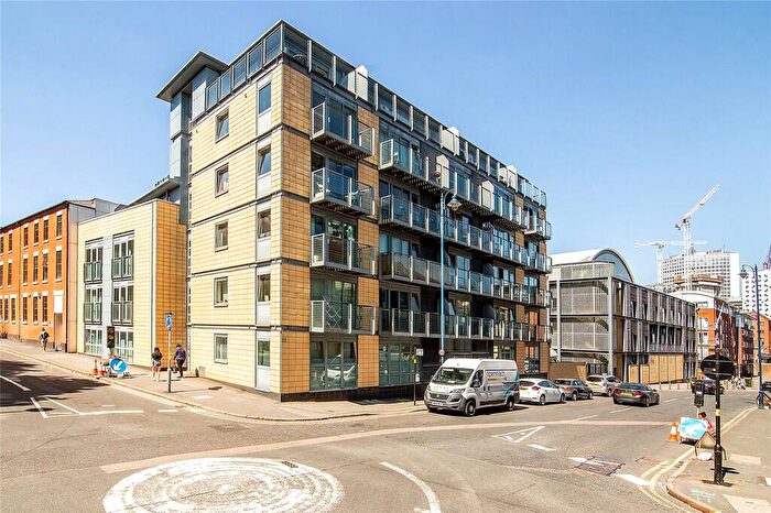 Apartment To Rent In Churchgate Plaza, Holliday Street, Birmingham, B1