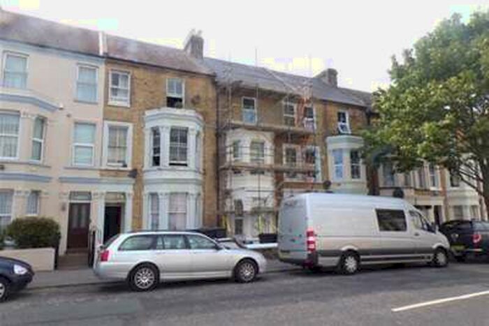 1 Bedroom Flat To Rent In Gordon Road, Cliftonville, CT9