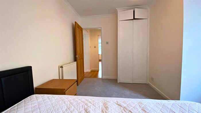 1 Bedroom Flat To Rent In Redland, Bristol, BS6