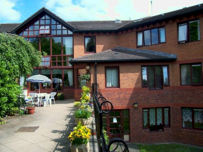 1 Bedroom Sheltered Housing To Rent In Cobden Road, Leeds, West Yorkshire, LS12