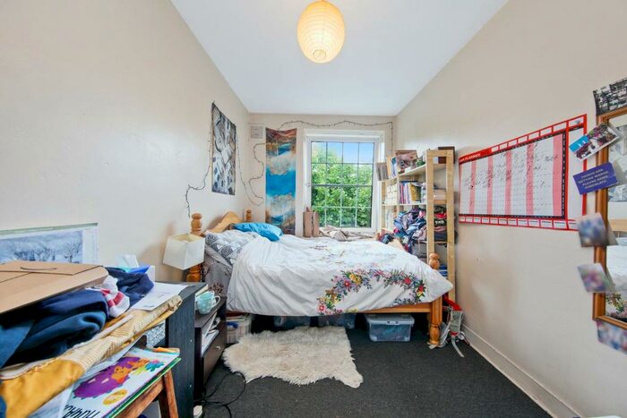 2 Bedroom Flat To Rent In Clayton Street, London, SE11