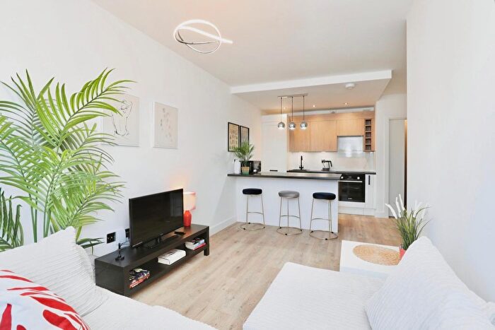 1 Bedroom Flat For Sale In Meersbrook Apartments, , Chesterfield Road Meeersbrook, Sheffield, S8