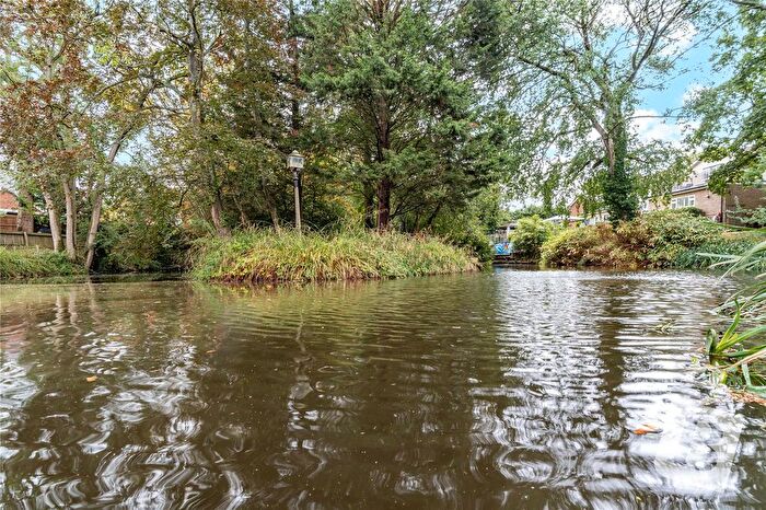 5 Bedroom Detached House For Sale In Oaklands Close, Braintree, Essex, CM77