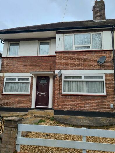 2 Bedroom Maisonette To Rent In Milford Gardens, Wembley, HA0