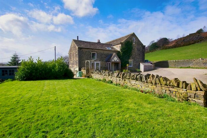 4 Bedroom Barn Conversion For Sale In Greetland Road, Barkisland, Halifax, HX4