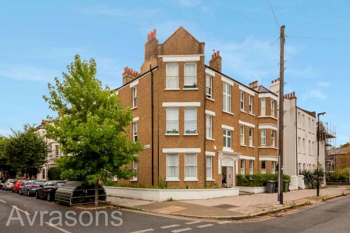 2 Bedroom Property To Rent In Hackford Road, London, SW9