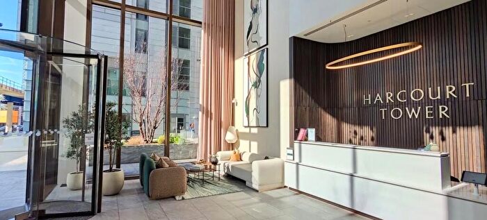 2 Bedroom Apartment To Rent In Harcourt Tower, Marsh Wall, Tower Hamlets, London, E14