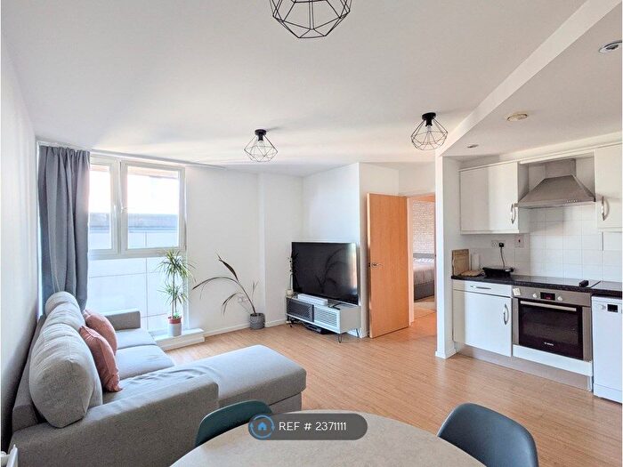 1 Bedroom Flat To Rent In Seagull Lane, London, E16