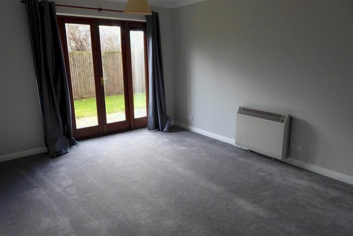 1 Bedroom Flat To Rent In Shaftesbury Court, Ludlow Road, Maidenhead, SL6