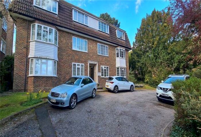 2 Bedroom Apartment To Rent In Durham Road, Bromley, BR2