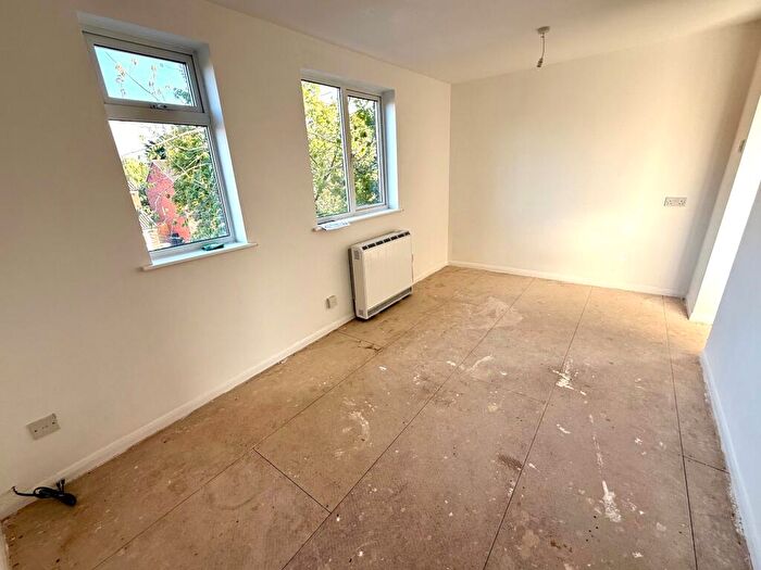 1 Bedroom Apartment For Sale In Marney Road, Grange Park, Swindon, SN5