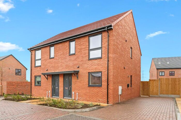 2 Bedroom Semi-Detached House To Rent In Talbot Road, Dartford, Kent, DA2