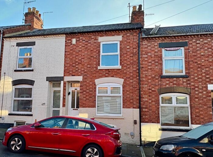 2 Bedroom Terraced House For Sale In Lower Hester Street, Semiling, Northampton, NN2