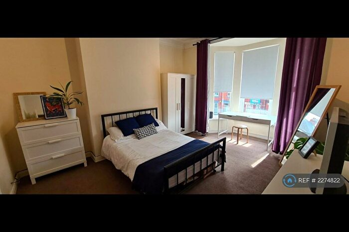 3 Bedroom Flat To Rent In Simonside Terrace, Heaton, NE6