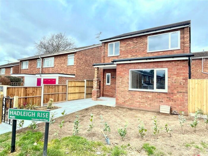 3 Bedroom Detached House To Rent In Hadleigh Rise, Caversham, Berkshire, RG4