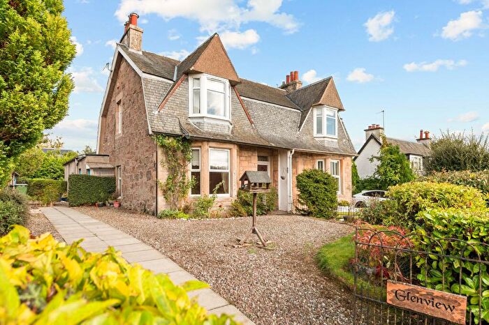 4 Bedroom Semi-Detached House For Sale In Ruthven Street, Auchterarder, PH3