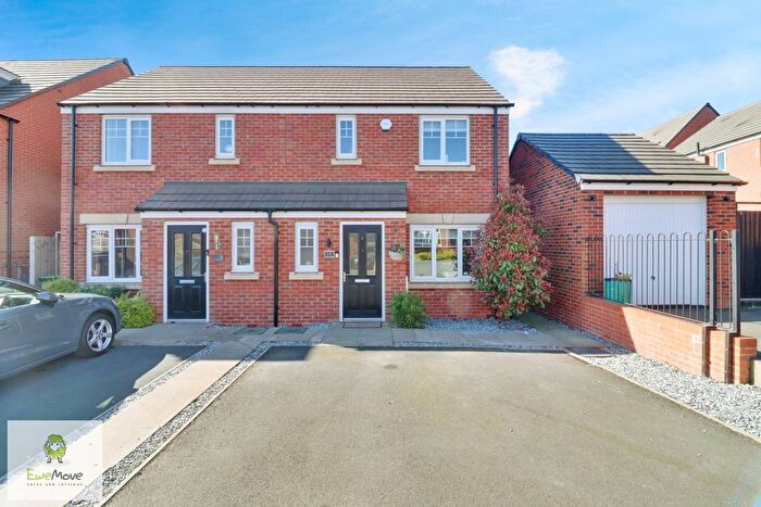 3 Bedroom Semi-Detached House For Sale In Dunlin Drive, Norton Canes, Cannock, WS11