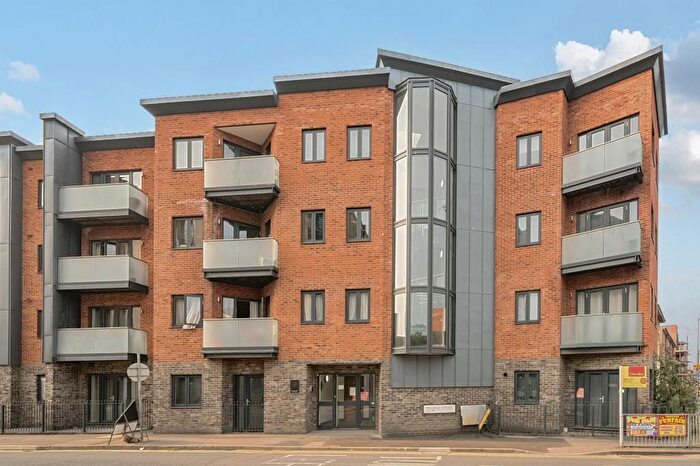 1 Bedroom Flat To Rent In Weldale Street, Reading, RG1