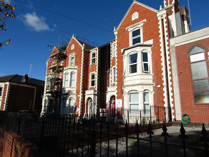 3 Bedroom Flat To Rent In York Road, Exeter, EX4