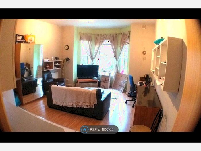 1 Bedroom Flat To Rent In Manley Road, Manchester, M16