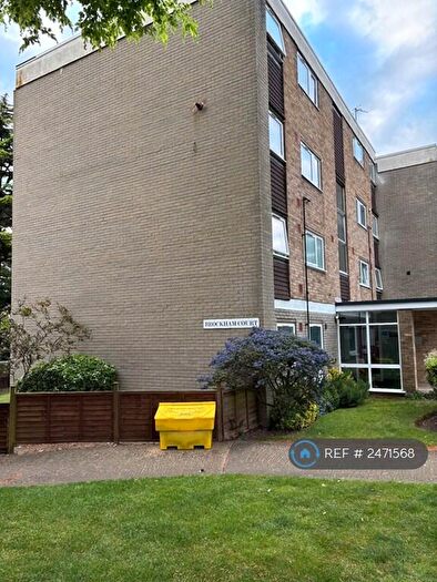 3 Bedroom Flat To Rent In Brockham Court, Sutton Surrey, SM2