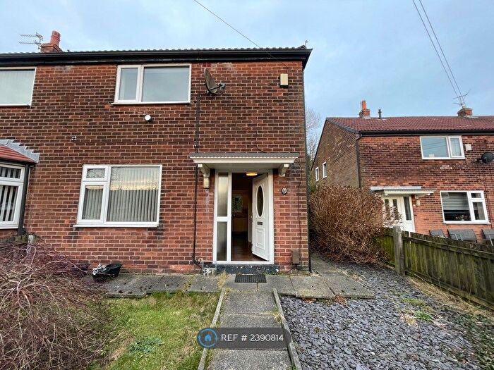 2 Bedroom Semi-Detached House To Rent In Arnside Grove, Bolton, BL2