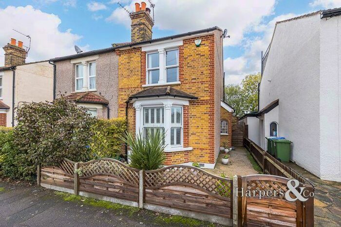 3 Bedroom Detached House To Rent In Albert Road, Bexley, DA5
