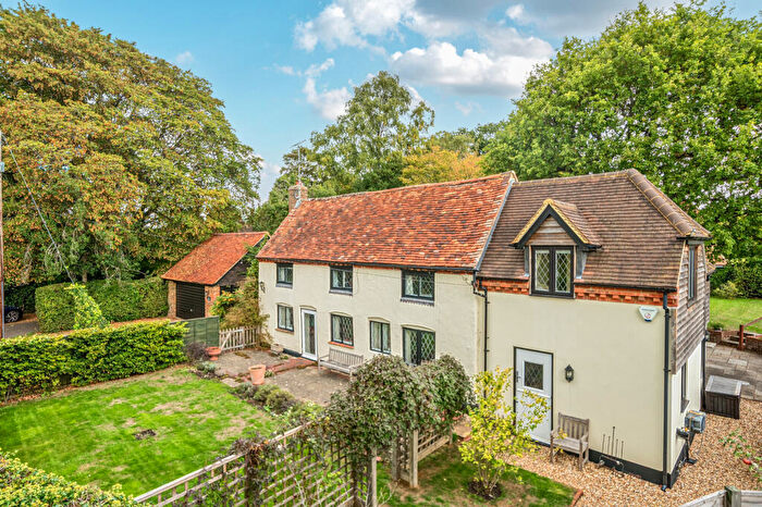 4 Bedroom Detached House For Sale In Crocketts Lane, Lee Common, HP16