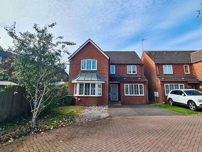 5 Bedroom Detached House For Sale In Erica Drive, Whitnash, Leamington Spa, CV31