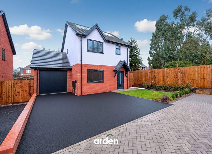 3 Bedroom Detached House For Sale In Old Birmingham Road, Lickey End, B60