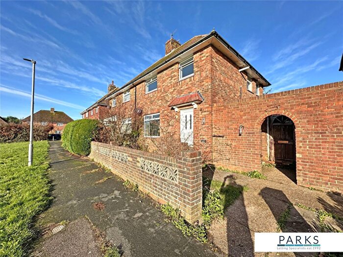 3 Bedroom Semi-Detached House To Rent In Amberley Close, Hove, East Sussex, BN3