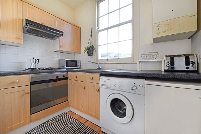 Studio To Rent In Royal College Street, Camden, NW1