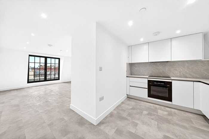 2 Bedroom Flat To Rent In Fieldgate Street, London, E1