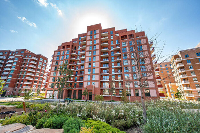 1 Bedroom Flat To Rent In Gilham House, Lombard Square, Woolwich, SE28